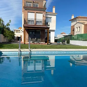  Сasa de vacaciones Casa , Dilar, Granada Con Jardin Y Piscina