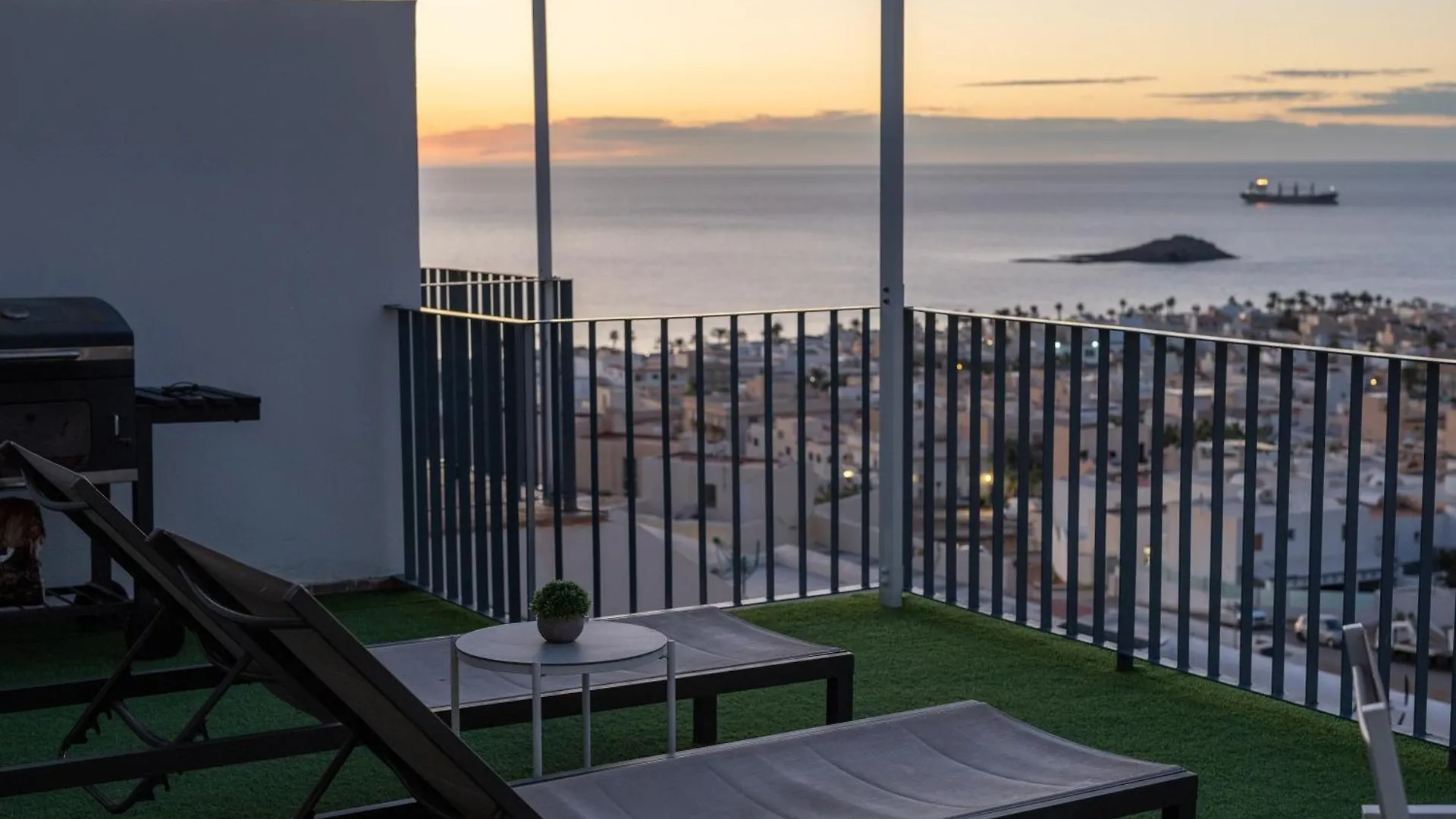 Apartamento Cervantes Con Terraza Y Vistas Al Mar Carboneras