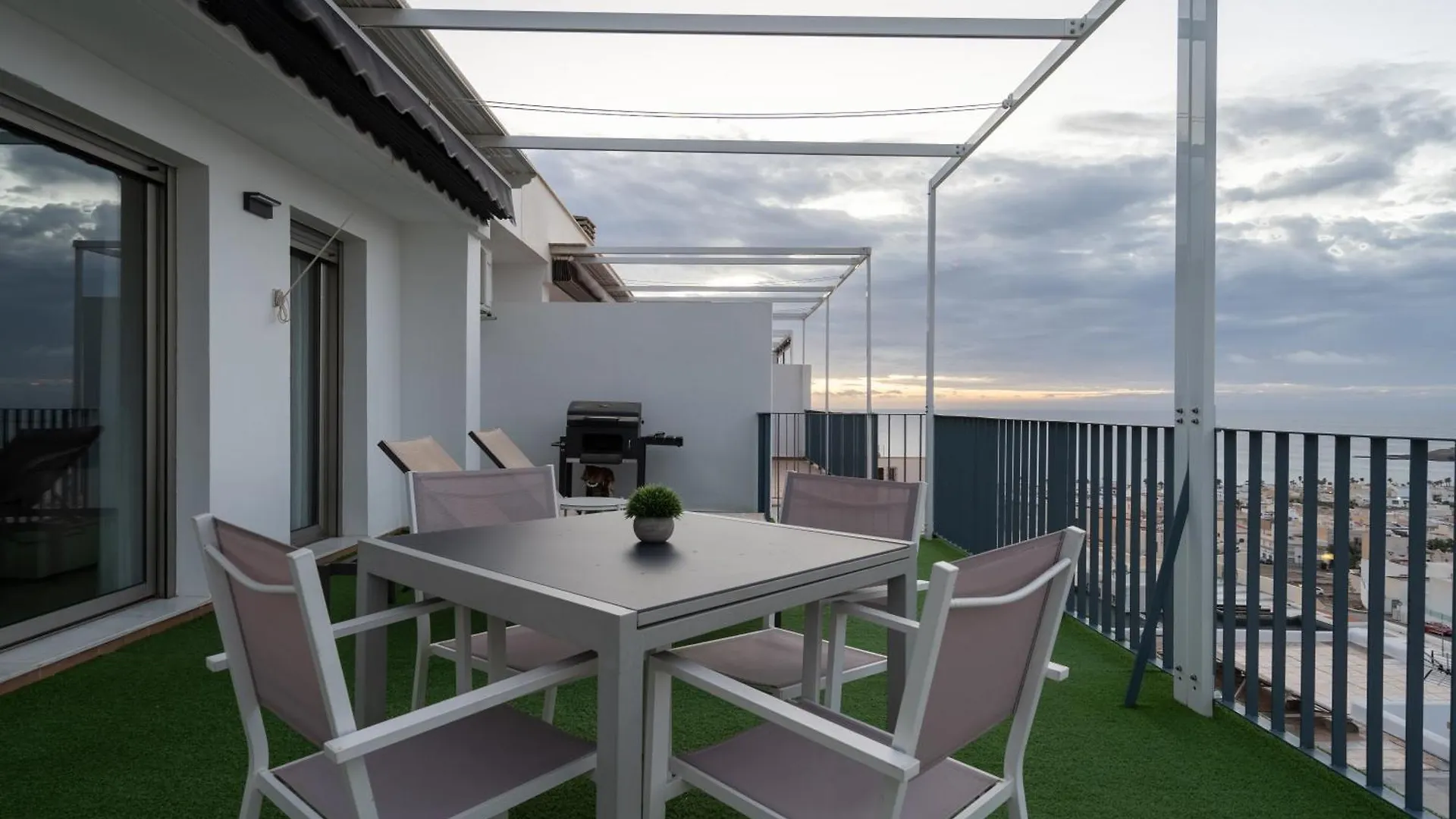 Apartamento Cervantes Con Terraza Y Vistas Al Mar Carboneras Spanien